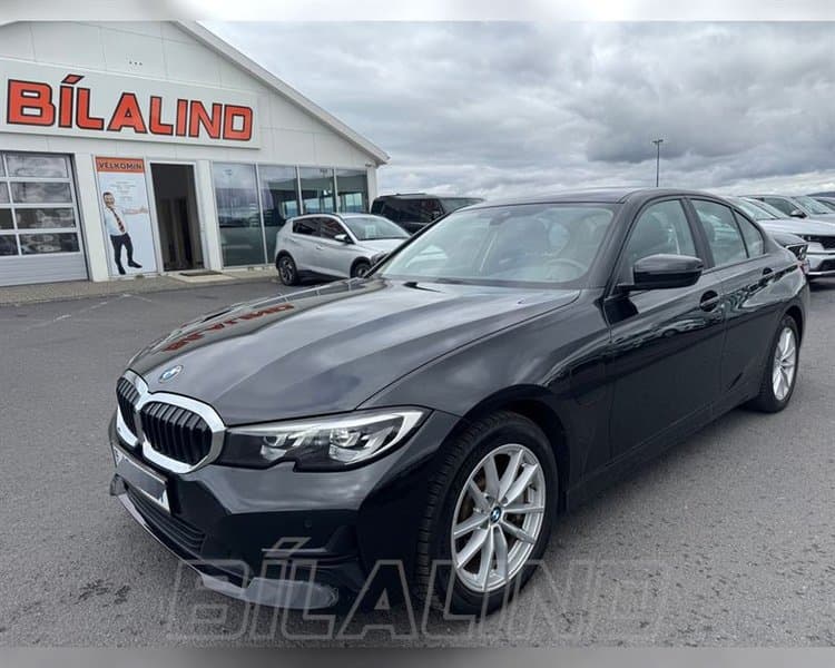 2021 BMW 3 Series 330e