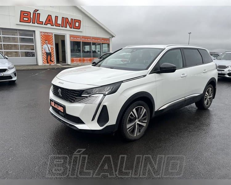 2023 Peugeot 5008
