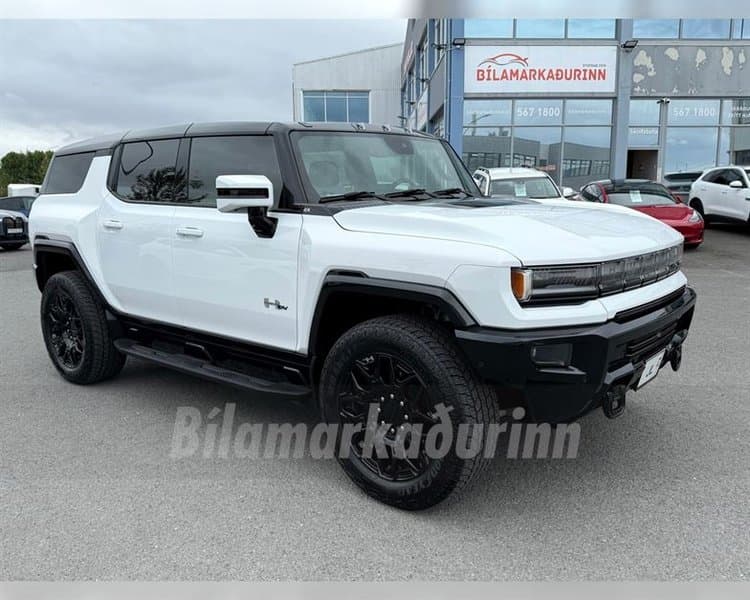 2024 Hummer EV