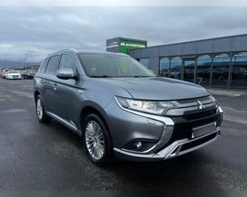 2021 Mitsubishi Outlander Intense PHEV