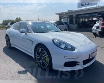 2015 Porsche Panamera S E-Hybrid