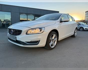 2017 Volvo V60 Twin Engine D6