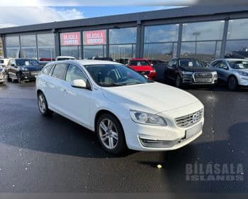2018 Volvo V60 Twin Engine AWD