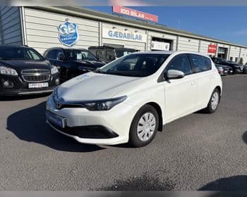 2016 Toyota Auris