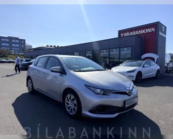 2017 Toyota Auris