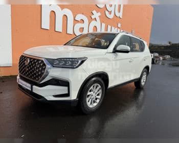 2025 Kgm Rexton