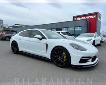 2017 Porsche Panamera 4 E-Hybrid