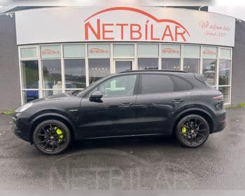 2022 Porsche Cayenne E-Hybrid