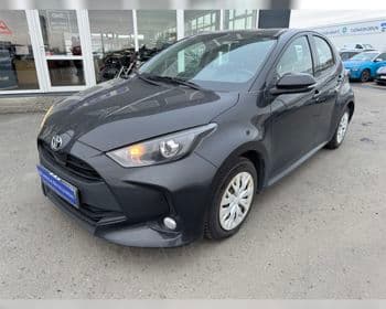 2021 Toyota Yaris Active