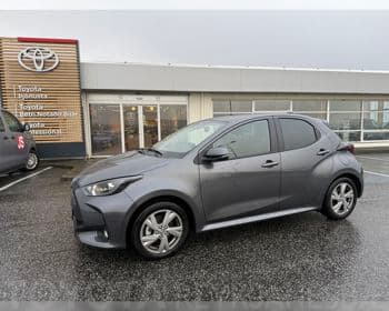 2026 Toyota Yaris Active Hybrid