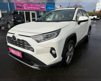 2019 Toyota RAV4 VX