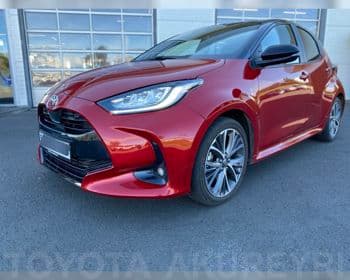 2024 Toyota Yaris Style Hybrid BI-Tone 130