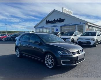 2016 Volkswagen Golf GTE