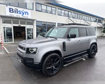 2023 Land Rover Defender SE D350