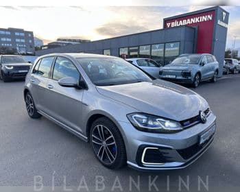 2017 Volkswagen Golf Premium GTE PHEV