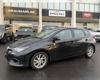 2015 Toyota Auris Hybrid