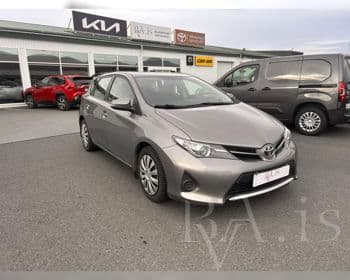 2015 Toyota Auris