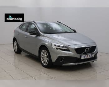 2019 Volvo V40