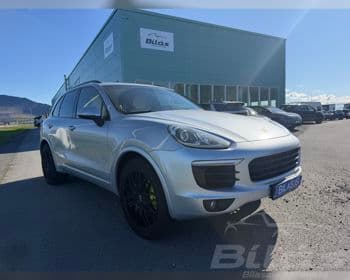 2017 Porsche Cayenne S E-Hybrid Platinum