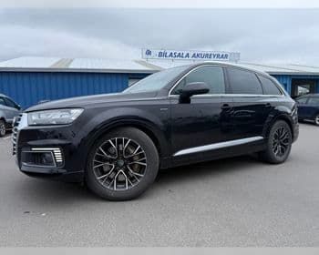 2017 Audi Q7 e-tron S-Line