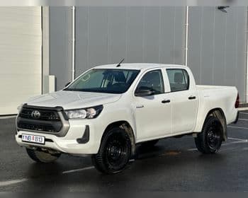 2023 Toyota Hilux LX