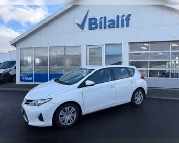 2015 Toyota Auris