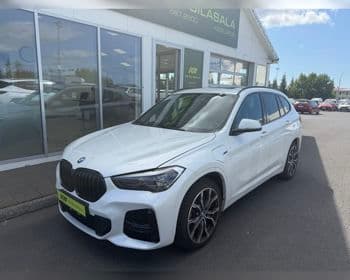 2022 BMW X1 xDrive 25e