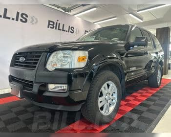 2005 Ford Explorer LTD V8