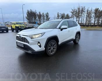 2024 Toyota RAV4 GX Hybrid