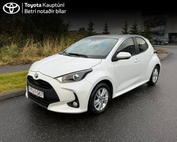 2022 Toyota Yaris Active Hybrid