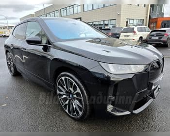 2025 BMW iX M70 xDrive