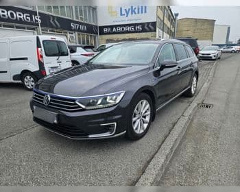 2018 Volkswagen Passat GTE Comfort
