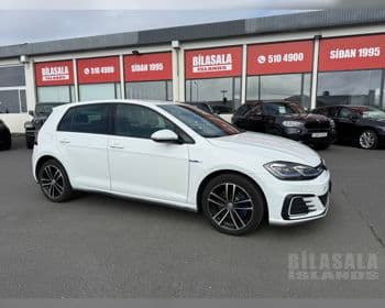 2018 Volkswagen Golf GTE