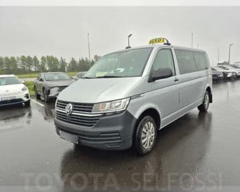 2021 Volkswagen Caravelle 4MOTION