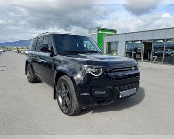 2025 Land Rover Defender SE X Dynamic