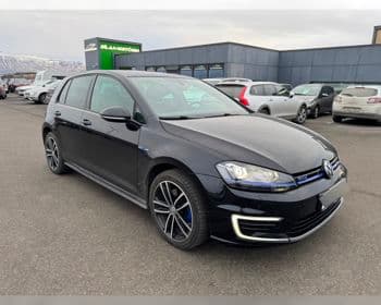 2016 Volkswagen Golf GTE