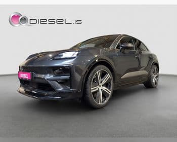 2024 Porsche Macan Turbo