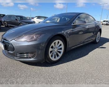 2015 Tesla Model S