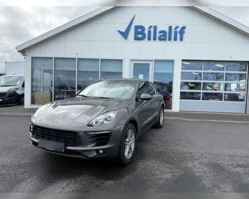 2015 Porsche Macan S