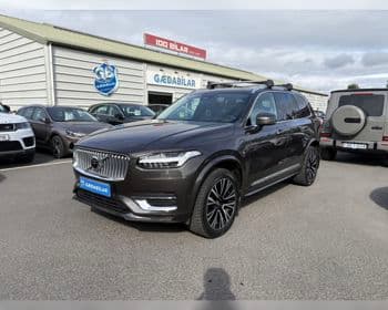 2022 Volvo XC90 T8 Ultimate Bright