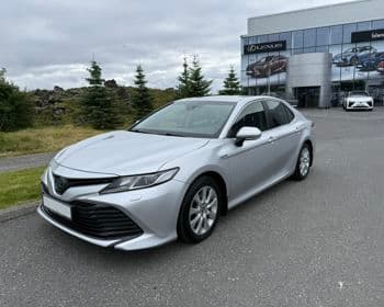 2020 Toyota Camry Live Plus Hybrid