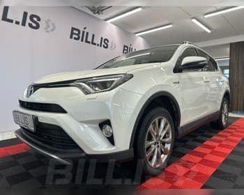 2017 Toyota RAV4 VX LE Ur/lúga