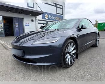 2025 Tesla Model 3 Long Range AWD Highland