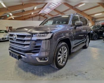 2025 Toyota Land Cruiser 300 Premium ZX