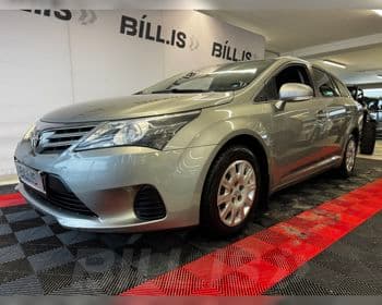 2014 Toyota Avensis Sjálfskiptur