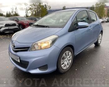 2014 Toyota Yaris Active 3