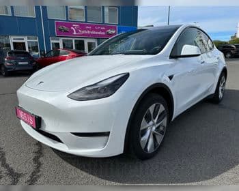 2023 Tesla Model Y LR AWD