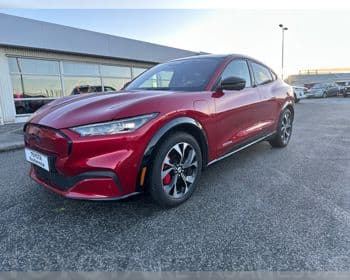 2022 Ford Mustang Mach-E LR