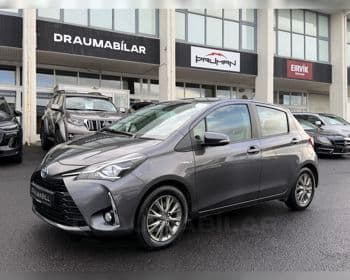 2020 Toyota Yaris Hybrid Active