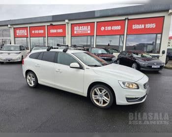 2017 Volvo V60 Twin Engine
